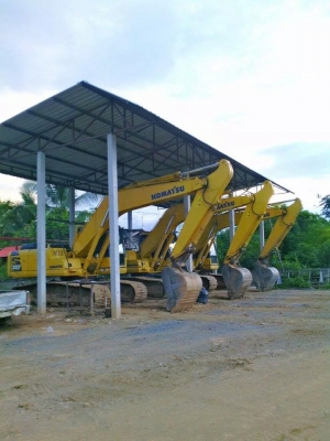 ขายโคมัสสุ 200-8 หมื่นกว่าชั่วโมงต้นๆ เช็คศูนย์ตลอด เอกสารทุกครบถูกต้องตามกฏหมาย ทุกอย่างสวย ขายโคมัสสุ 200-8 หมื่นกว่าชั่วโมงต้นๆ เช็คศูนย์ตลอด เอกสารทุกครบถูกต้องตามกฏหมาย ทุกอย่างสวย