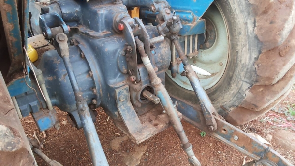 ***ขายแล้วครับขอบคุณ Truck2hand ขายรถไถเพลาเดียวFORD 6610เสื้อลาย เครื่องเดิมปั้มแบน เครื่องฟิตมาใหม่ เครื่องแน่น ฟิตดี สตาร์ทติดง่าย ปั้มดีแรง ทำงานดี ช่วงล่างดี เกียร์ไม่หลุด คานสวยไม่ปะ ท้ายสวย ระบบไฮฯดีคล่อง ยกหางดีไม่ยุบ ยางดี4เส้น สีสันสวย มีใบดันแถ