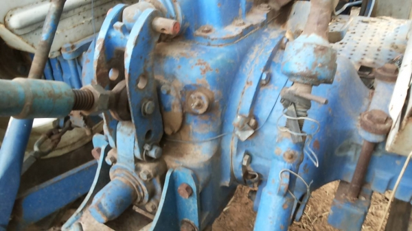 ***ขายแล้วครับขอบคุณ Truck2hand ขายรถไถเพลาเดียว FORD 6610 เสื้อลาย ปั้มกลม เครื่องเดิมเกียร์เดิม แห้งดี แรงดี เกียร์ไม่หลุดไม่หอน ปั้มดีไม่เยิ้มแรง ช่วงล่างแน่น ไม่มีส่าย คานดีไม่มีปะ ท้ายสวย ระบบไฮฯใช้งานปกติ ไม่แตกไม่ร้าว ยกหางดีไม่ตก หลังคาไม่ขาด ยางด ***ขายแล้วครับขอบคุณ Truck2hand ขายรถไถเพลาเดียว FORD 6610 เสื้อลาย ปั้มกลม เครื่องเดิมเกียร์เดิม แห้งดี แรงดี เกียร์ไม่หลุดไม่หอน ปั้มดีไม่เยิ้มแรง ช่วงล่างแน่น ไม่มีส่าย คานดีไม่มีปะ ท้ายสวย ระบบไฮฯใช้งานปกติ ไม่แตกไม่ร้าว ยกหางดีไม่ตก หลังคาไม่ขาด ยางด