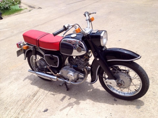 ขาย หมูเบาะแดง c92 เครื่องดีมากๆ สตาร์ทมือ ระบบไฟ ออกหมด ขายถูกๆ รับหน้า ออกทริป มีเล่ม ขาย 39000 ติดต่อ 0811160919