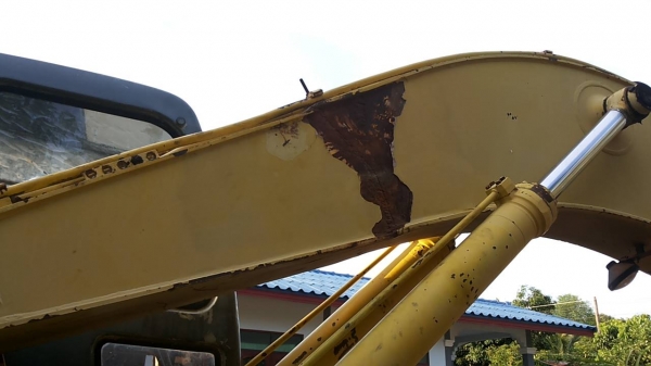 ***ขายแล้วครับขอบคุณ Truck2hand ขายแบคโฮราคาถูก KOBELCO MARK3 SK200 Sr.16085 เก๋งเทาแท้ เครื่องเดิมปั้มเดิม เครื่องดีแน่นดี แรงดี ไฟฟ้าตัด แอร์ไม่มี เอวแน่นตึ๊บ ไม่มีแตก ช่วงล่างใหญ่ โซ่หนาใหญ่ 43ข้อ แคเรียใหม่ สป็อคเก็ตใหม่ ล้อนำดี โรลเลอร์หลวม แต่ไม่แตก