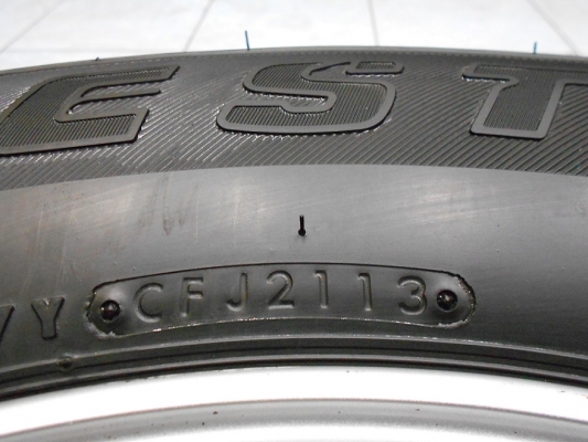 ขายล้อแม็ก Toyota Fortuner ขอบ 17 พร้อมยาง Bridgestone กลางปี 13/เทิร์นได้-ใส่,ส่งฟรีค่ะ ขายล้อแม็ก Toyota Fortuner ขอบ 17 พร้อมยาง Bridgestone กลางปี 13/เทิร์นได้-ใส่,ส่งฟรีค่ะ