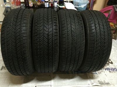 ขายยาง bridgestone 195/60/15 ปี2012 สภาพดีใช้ได้อีกนาน ดอกเต็ม