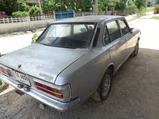 ขาย โตโยต้า rt81 แสนถูกพร้อมขับ