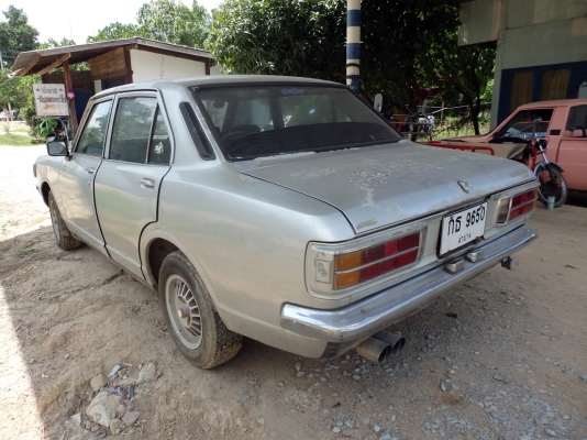 ขาย โตโยต้า rt81 แสนถูกพร้อมขับ