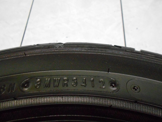 ขายล้อแม็ก RPF1 ขอบ 15(4/100) หน้า8หลัง8 พร้อมยาง Dunlop ปี 12/เทิร์นได้-ใส่,ส่งฟรีค่ะ