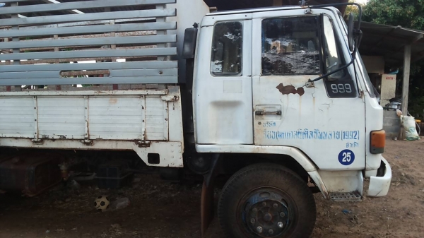 **470,000 บ.ต่อรอง**ขาย6ล้อช่วงยาว ISUZU ROCKY FSR11H 6BD1-165HP ห้างแท้ปี36/93 เครื่องเดิมเกียร์เดิม 165แรง6สูบ แน่นๆ แรงๆ อึดทน เกียร์ใหญ่ทนไม่หลุด ช่วงล่างเดิม คัสซีสวยเดิม ไม่ปะไม่ดาม ไม่มีบวม กระบะต่อใหม่ ยาว5.0ม. พื้นเหล็กตงเหล็กคอกเหล็กกล่องสภาพี พ