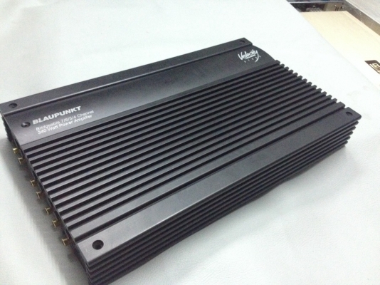 ขายแอมป์ BLAUPUNRT รุ่น V7000  (7ch) สภาพสวยมากๆเสียงดีมากๆหายากเชิญชมได้ครับราคาไม่แพงเลย