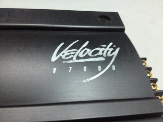 ขายแอมป์ BLAUPUNRT รุ่น V7000  (7ch) สภาพสวยมากๆเสียงดีมากๆหายากเชิญชมได้ครับราคาไม่แพงเลย