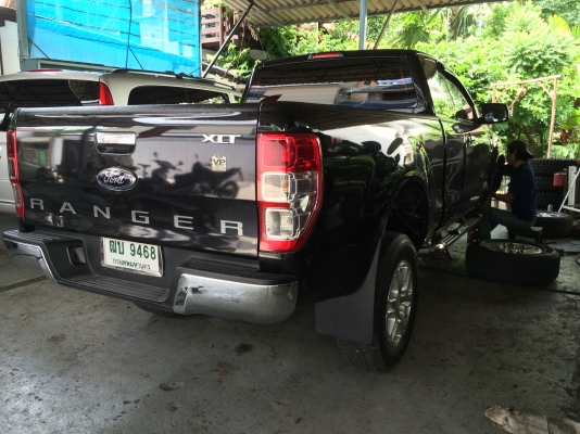 รับแก้ปัญหาช่วงล่าง รถกระบะ Ford by Shock Profender