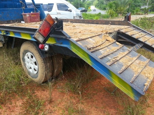 ต้องการขายรถหกล้อท้ายเป็ดรถสวยๆครับ ต้องการขายรถหกล้อท้ายเป็ดรถสวยๆครับ