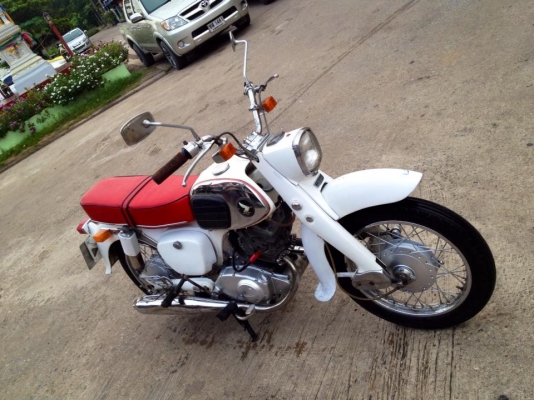 ขายc92 ทะเบียนแท้ภาษีเต็ม โอน เครื่องดี สตาท์รมือ แท้ๆ เดิมๆ ท่อแท้ สวิตแท้ ระบไฟติดหมด ขาย 65000 ติดต่อ 0811160919