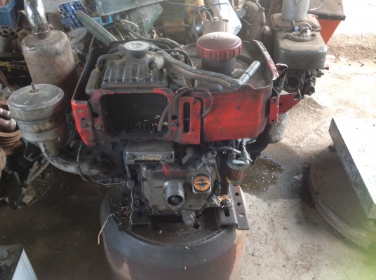 ขายเครื่องรถไถยันมาร์