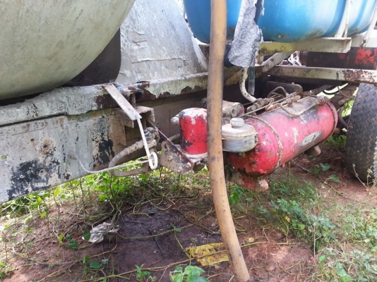 ขายรถโม่ปูน3.5คิว เครื่อง165แรง สภาพพร้อมใช้งาน เครื่องดี พ.เพาเวอร์ เบรกทิฟฟี่ เอกสารพร้อมโอน สนใจโทร 090-8588220คุณนะ ID:narong498 หรือ www.truck.in.th/498