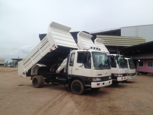 ขาย HINO สิงห์ไฮเทค เครื่อง HO7D และ HO7C 185-195 แรงม้าระบบน้ำมัน กระบะดั้มพ์ดิน ยาว 3.80 เมตร ดั้มพ์ 6 ตัน รถเก็บงานใหม่ สวยๆเลยครับ สนใจโทรเลยครับ