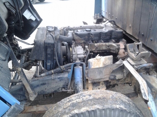 ขายรถISUZU NPR กระบะพร้อมหลังคา ยาว4.3เมตร