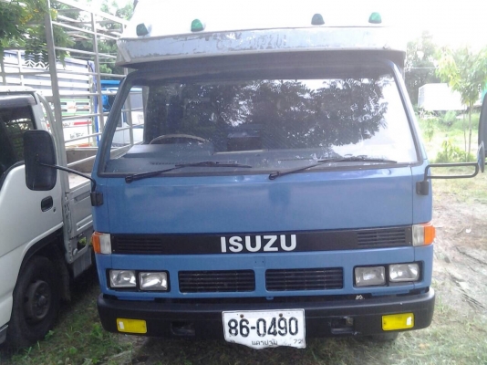 ขายรถISUZU NPR กระบะพร้อมหลังคา ยาว4.3เมตร