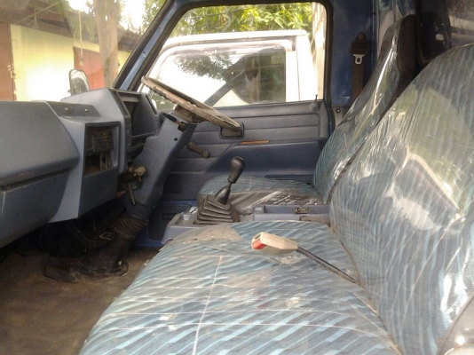 ขายรถISUZU NPR กระบะพร้อมหลังคา ยาว4.3เมตร