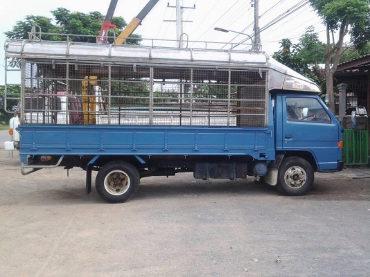 ขายรถISUZU NPR กระบะพร้อมหลังคา ยาว4.3เมตร