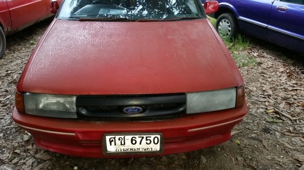 ฟอร์ดเก๋ง 4 ประตู สีแดง เครื่องโตโยต้า 4A หัวฉีด ขาย 19,000 บาท ฟอร์ดเก๋ง 4 ประตู สีแดง เครื่องโตโยต้า 4A หัวฉีด ขาย 19,000 บาท