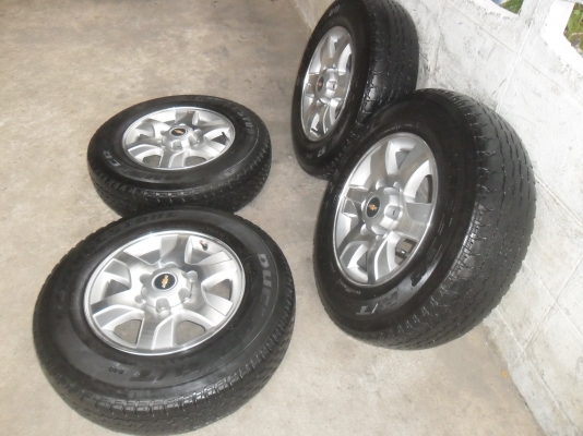 ล้อแม็ก 16นิ้ว 6รู เชฟ พร้อมยาง 205R16ปี11 สวยๆ 4 ล้อ ราคา 6900 บาท ล้อแม็ก 16นิ้ว 6รู เชฟ พร้อมยาง 205R16ปี11 สวยๆ 4 ล้อ ราคา 6900 บาท