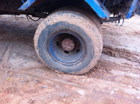 ขายด่วน หกล้อ TOYOTA DYNA BU91 สามใบปัดดั้ม เครื่อง 14B (115แรง) เฟืองท้ายเอฟ รถใช้งานปกติ เอกสารเล่มทะเบียนพร้อมโอน