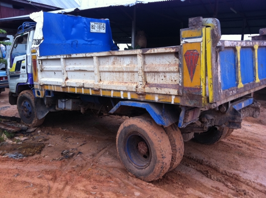 ขายด่วน หกล้อ TOYOTA DYNA BU91 สามใบปัดดั้ม เครื่อง 14B (115แรง) เฟืองท้ายเอฟ รถใช้งานปกติ เอกสารเล่มทะเบียนพร้อมโอน