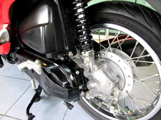 scoopy-i ลิเวอร์พลู รถเดือน ก พ.ปี 56 ไมล์ 6 พันโล รุ่นใหม่ไฟหน้าโปรเจ็คเตอร์ ฟรีค่าโอน แถม 3 รายการ 32900