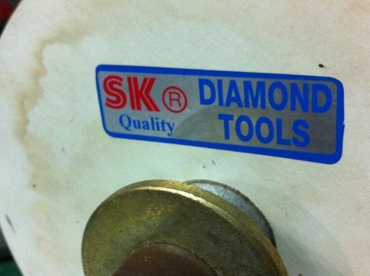 มอเตอร์หินเจียร์แกนคู่ YAMABISHI มีใบเจียร์แบบเพชรติดมาให้ด้วย 1 ใบ (มี2เครื่อง)