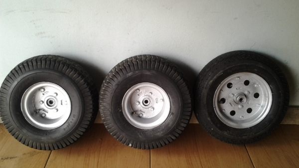 ขาย   ล้อ  gyro  x ล้อหลังขายเเล้ว  เหลือล้อหน้า  700