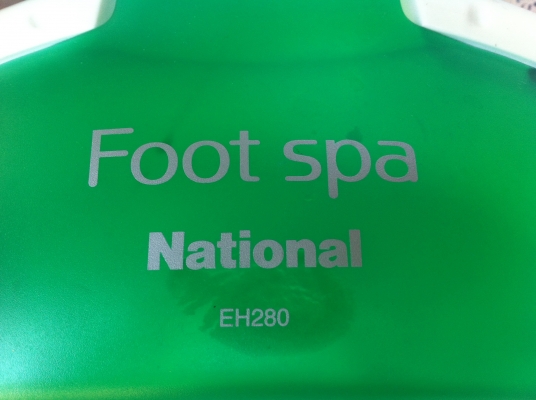 เครื่องทำสปาเท้า National เป็นการช่วยผ่อนคลายเท้าด้วยการทำสปา มีฟองอากาศช่วยการนวด(มี 3 เครื่อง)