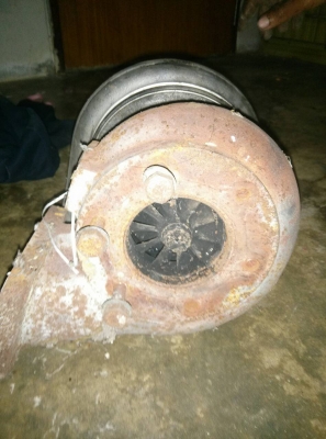 ขาย เทอโบนิสัน 290   20000B. โทร086-074-8399 หนุ่ม