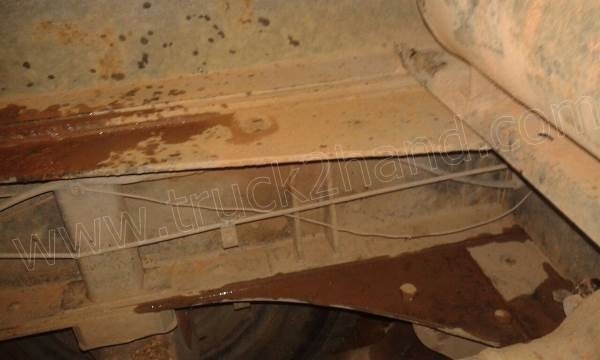 รถบรรทุก 10 ล้อดั้มพ์ FM227 220 แรงม้า