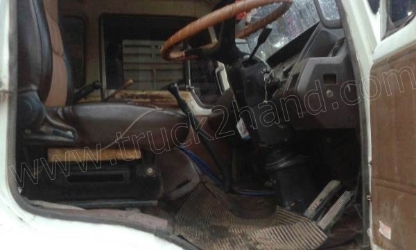 รถบรรทุก 10 ล้อดั้มพ์ FM227 220 แรงม้า