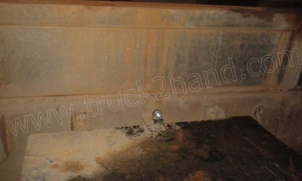 รถบรรทุก 10 ล้อดั้มพ์ FM227 220 แรงม้า