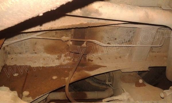 รถบรรทุก 10 ล้อดั้มพ์ FM227 220 แรงม้า