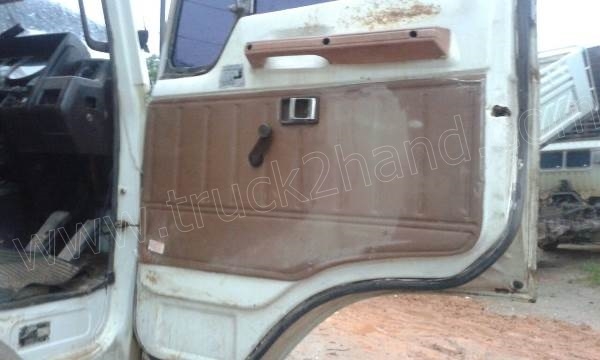 รถบรรทุก 10 ล้อดั้มพ์ FM227 220 แรงม้า