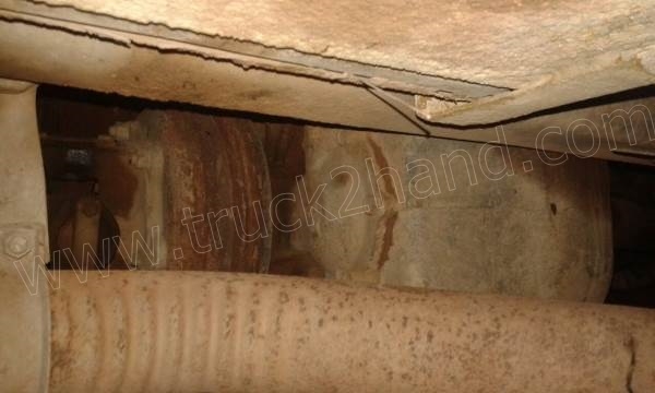 รถบรรทุก 10 ล้อดั้มพ์ FM227 220 แรงม้า