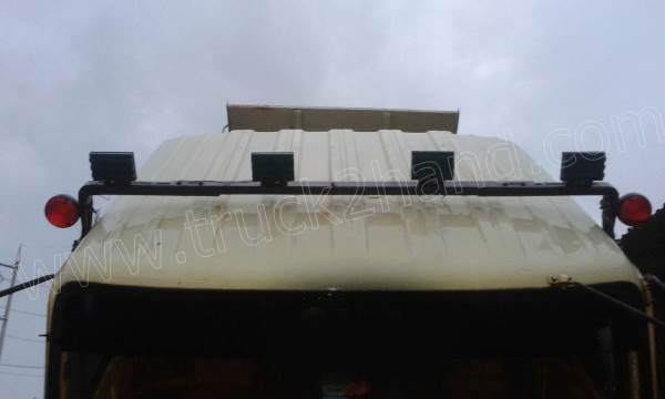 รถบรรทุก 10 ล้อดั้มพ์ FM227 220 แรงม้า