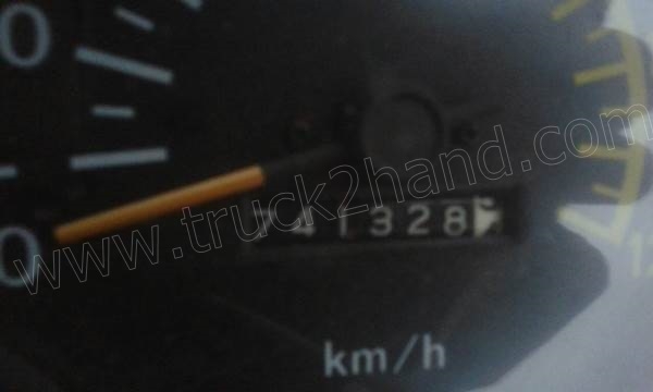 รถบรรทุก 10 ล้อดั้มพ์ FM227 220 แรงม้า