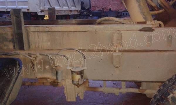 รถบรรทุก 10 ล้อดั้มพ์ FM227 220 แรงม้า