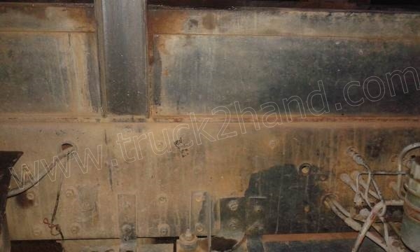 รถบรรทุก 10 ล้อดั้มพ์ FM227 220 แรงม้า