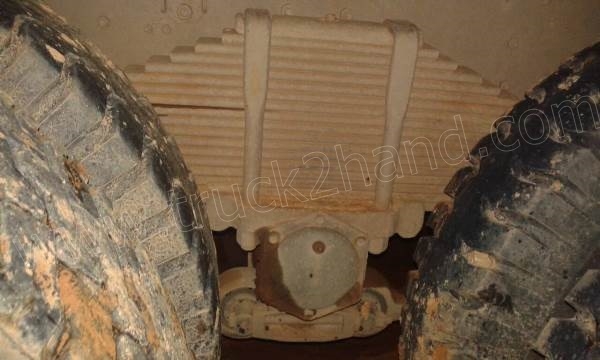 รถบรรทุก 10 ล้อดั้มพ์ FM227 220 แรงม้า