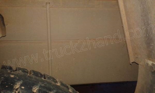 รถบรรทุก 10 ล้อดั้มพ์ FM227 220 แรงม้า