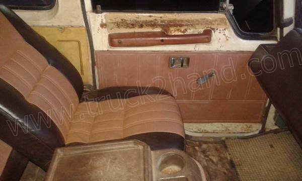 รถบรรทุก 10 ล้อดั้มพ์ FM227 220 แรงม้า