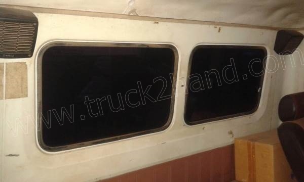 รถบรรทุก 10 ล้อดั้มพ์ FM227 220 แรงม้า