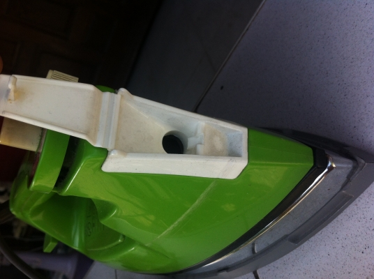 มาก่อนเลือกก่อน เตารีดไอน้ำหลายยี่ห้อ Nation,TOSHIBA,HITASHI ,CAVE, SANYO เคลื่อบให้ลื่นขึ้นและป้องกันการไฟม้ติดเสื้อผ้า