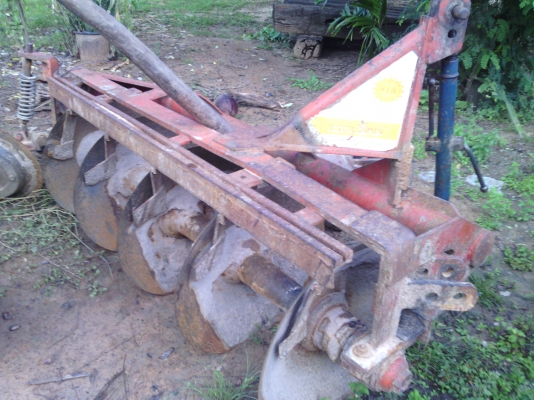 ขายตามสภาพ 34แรง มีโลตารี ผาลดันหน้า เล้มทะเบียนพร้อมโอน