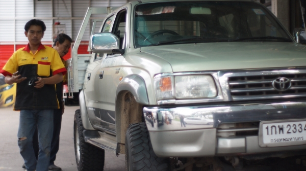 ลดราคาแล้ว ไทเกอร์ sport cruiser4ประตู ขับสี่ ยางตะขาบ กระบะอลู 185,000 ลดราคาแล้ว ไทเกอร์ sport cruiser4ประตู ขับสี่ ยางตะขาบ กระบะอลู 185,000