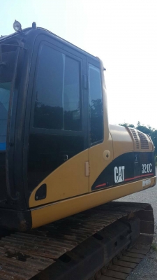 ขาย CAT 320 C ไฟฟ้าครบ ราคา 1,500,000 บาท ราคาต่อรองได้ ขาย CAT 320 C ไฟฟ้าครบ ราคา 1,500,000 บาท ราคาต่อรองได้